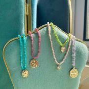 10,000 kinds of matching stacking artifacts, European and American crystal gemstones, gold coins, 14k gold bags, color-preserving washable necklaces.