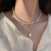 Double-layer stacking baroque collarbone chain pendant, French niche light luxury Zhuji natural fresh water