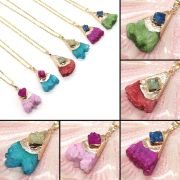Natural stone crystal tooth triangular pendant necklace. Fashionable crystal inlaid agate pendant necklace jewelry gift.