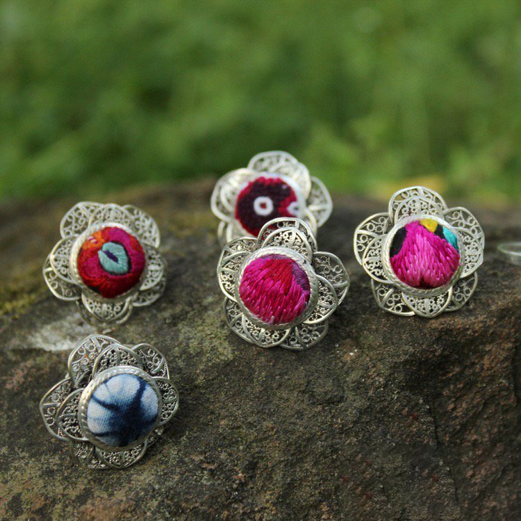 Yunnan ethnic style Miao silver old embroidery ring, adjustable, rose shape